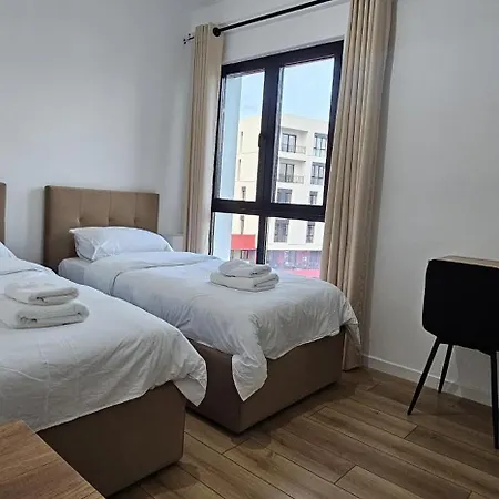 Sm Favorite Apartment Tirana Exterior photo